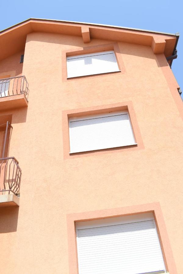 Apartments Holiday Vranje Extérieur photo
